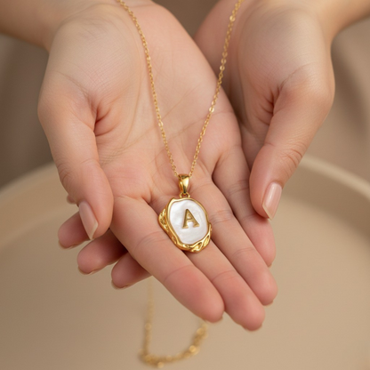 Collar Inicial "Noble"