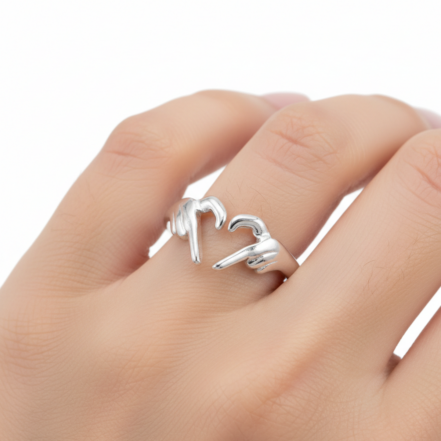 Anillo ajustable "Signo de amor"