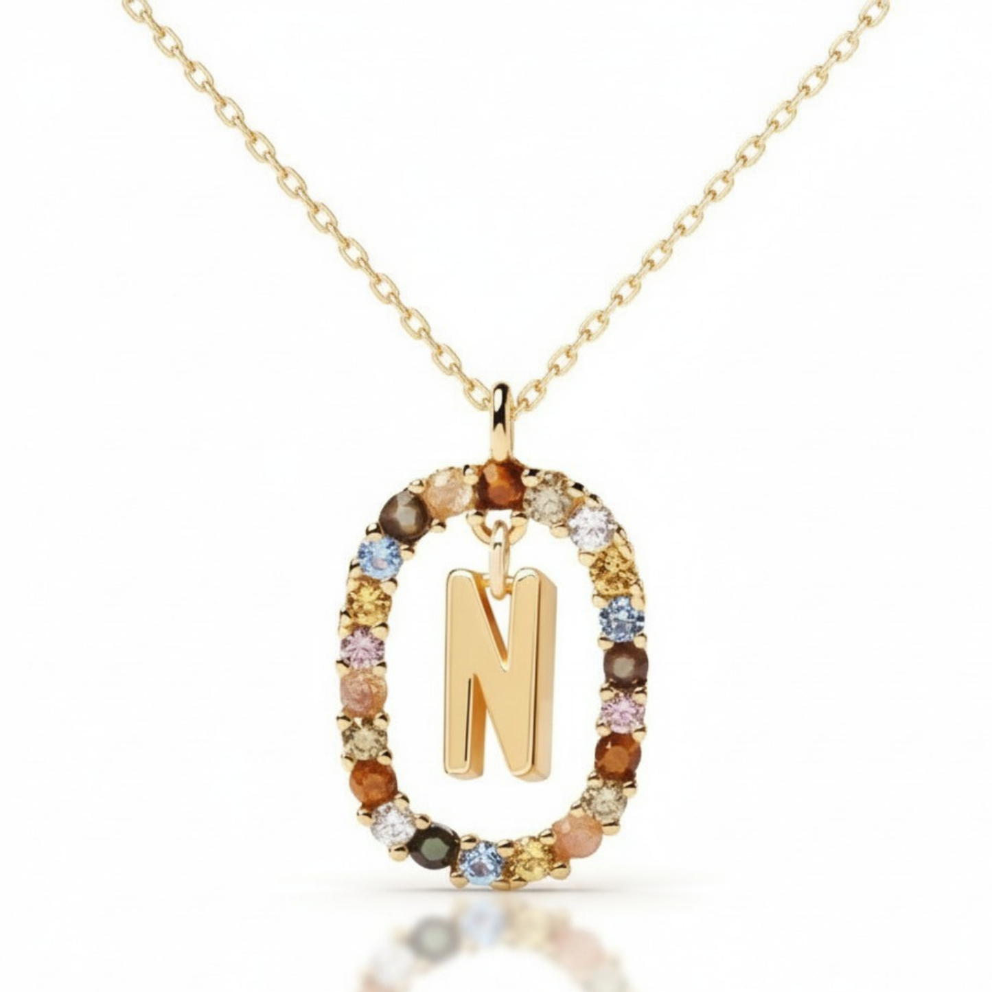 Collar con inicial "Arcoíris"