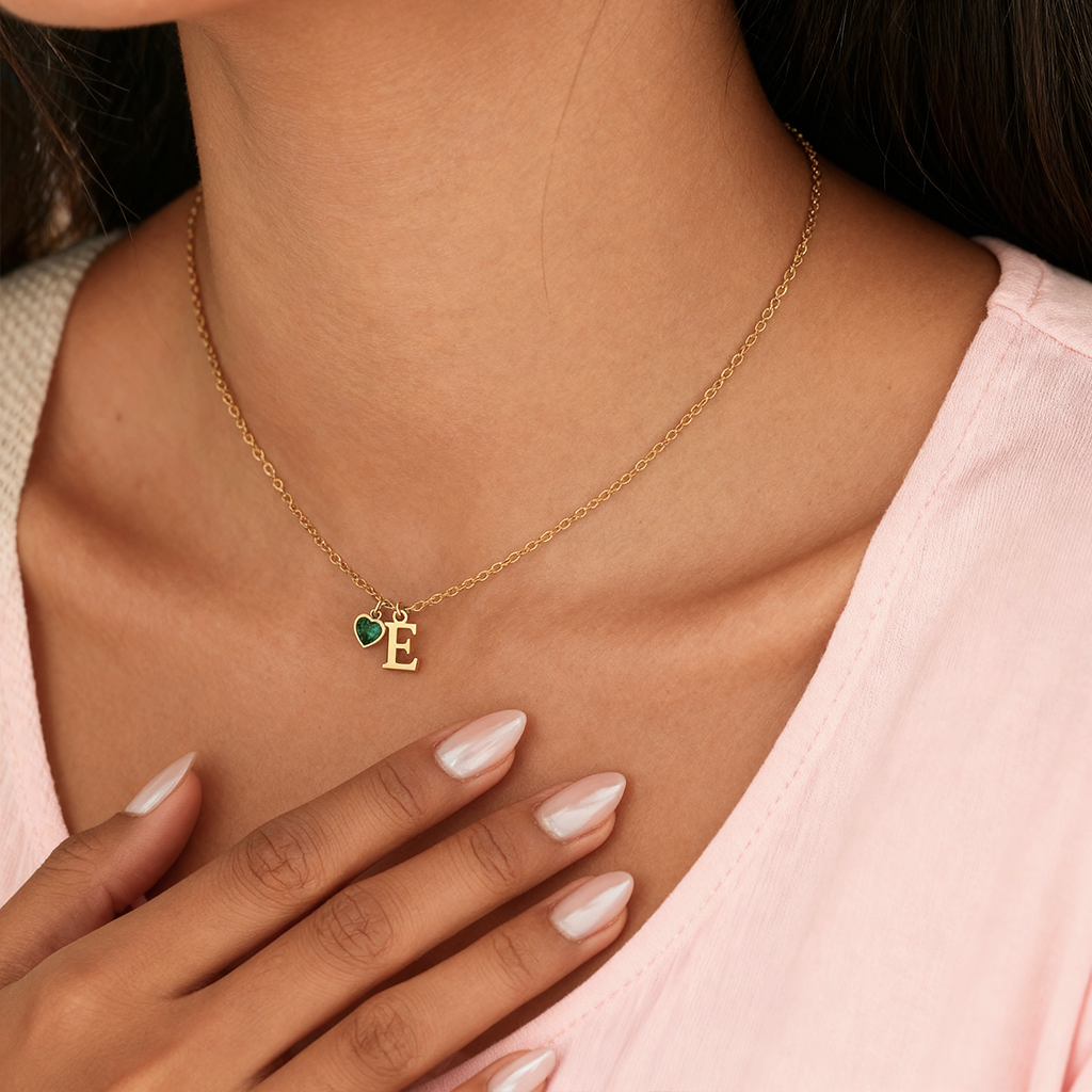 Collar Inicial "Susurro Eterno"