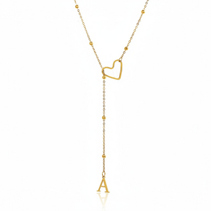 Collar con inicial "Enamorada"