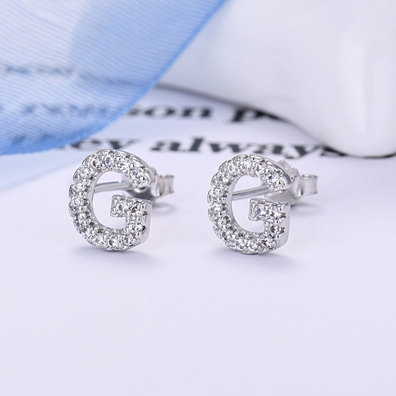 Pendientes Iniciales "Identidad"