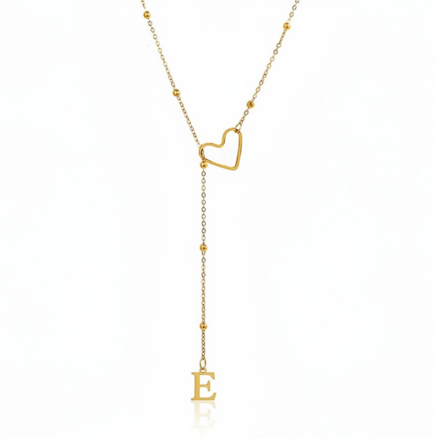 Collar con inicial "Enamorada"