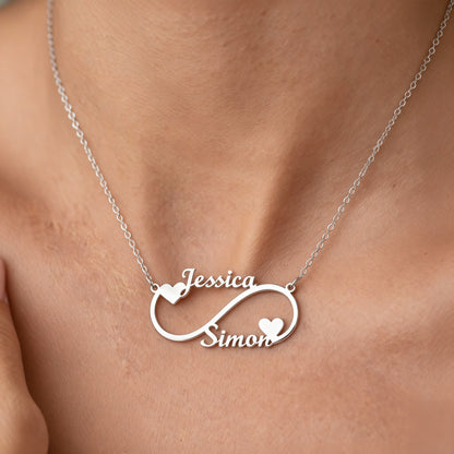 Collar con nombre "Infinito"