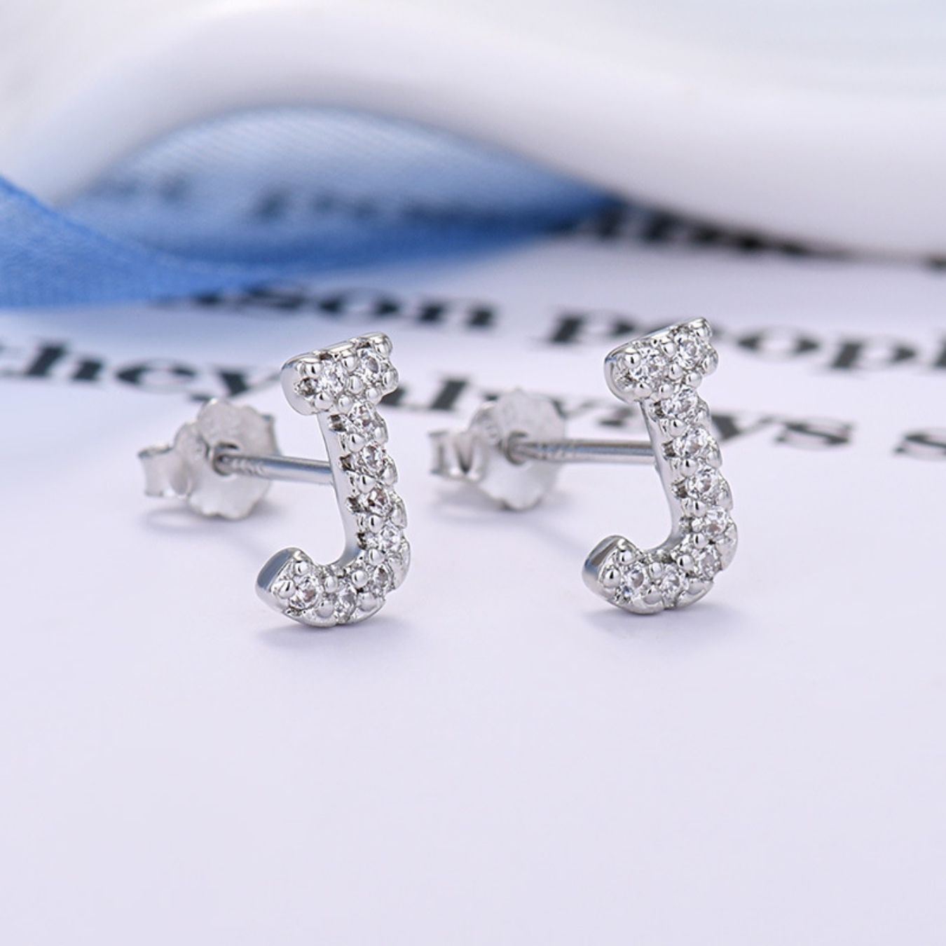 Pendientes Iniciales "Identidad"