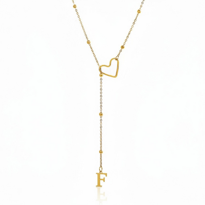 Collar con inicial "Enamorada"