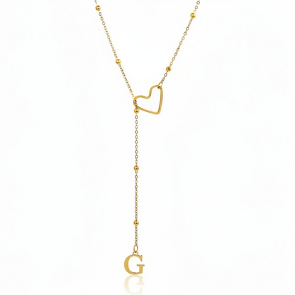 Collar con inicial "Enamorada"