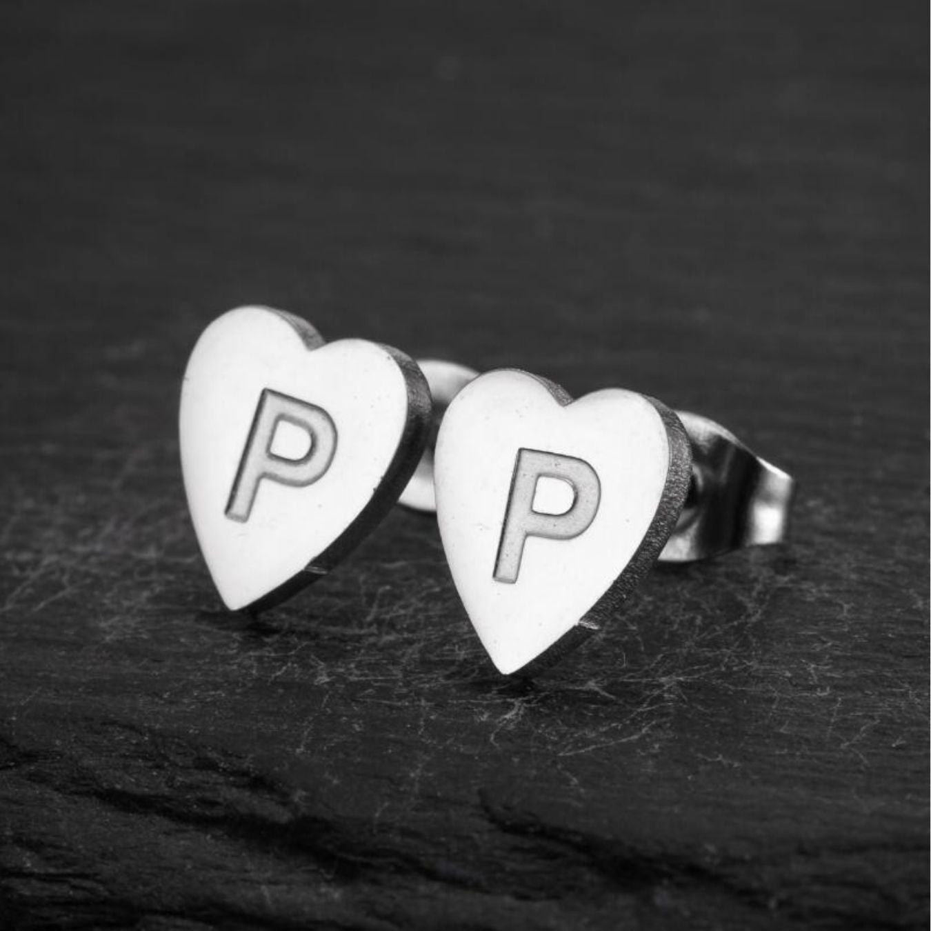 Pendientes Iniciales "Corazón Chic"