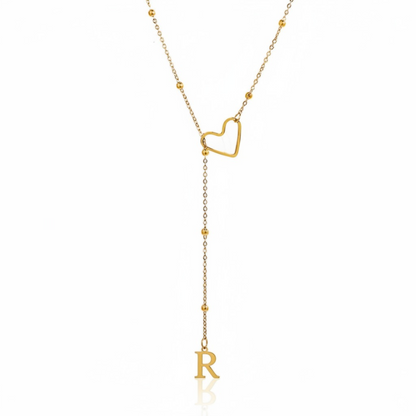 Collar con inicial "Enamorada"