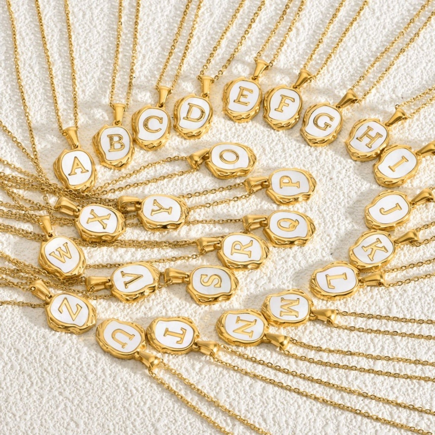 Collar Inicial "Noble"