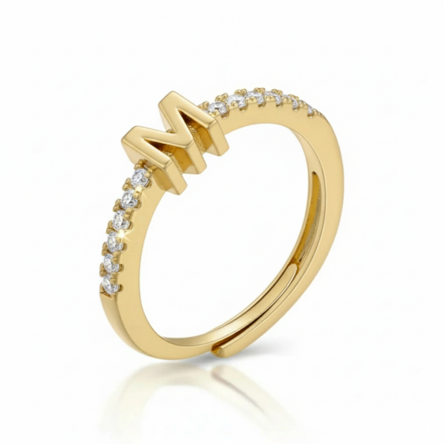 Anillo Ajustable con Inicial "Brillo"