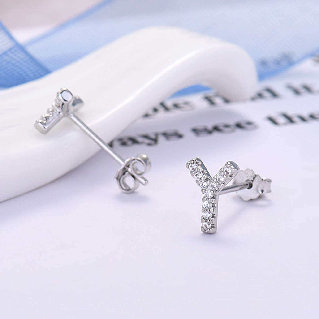 Pendientes Iniciales "Identidad"