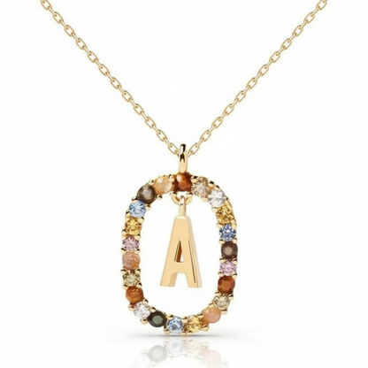 Collar con inicial "Arcoíris"