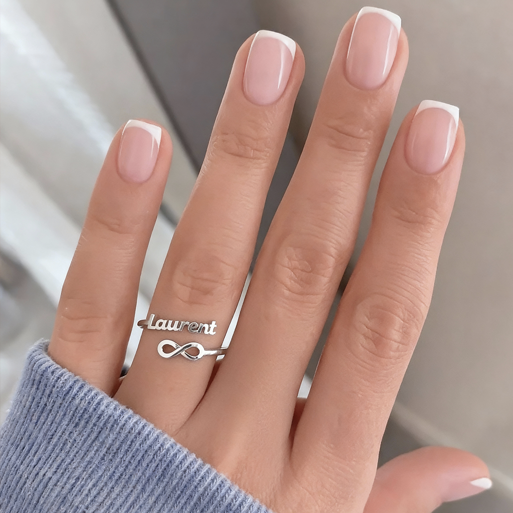 Anillo Ajustable con Nombre "Vínculo Eterno"