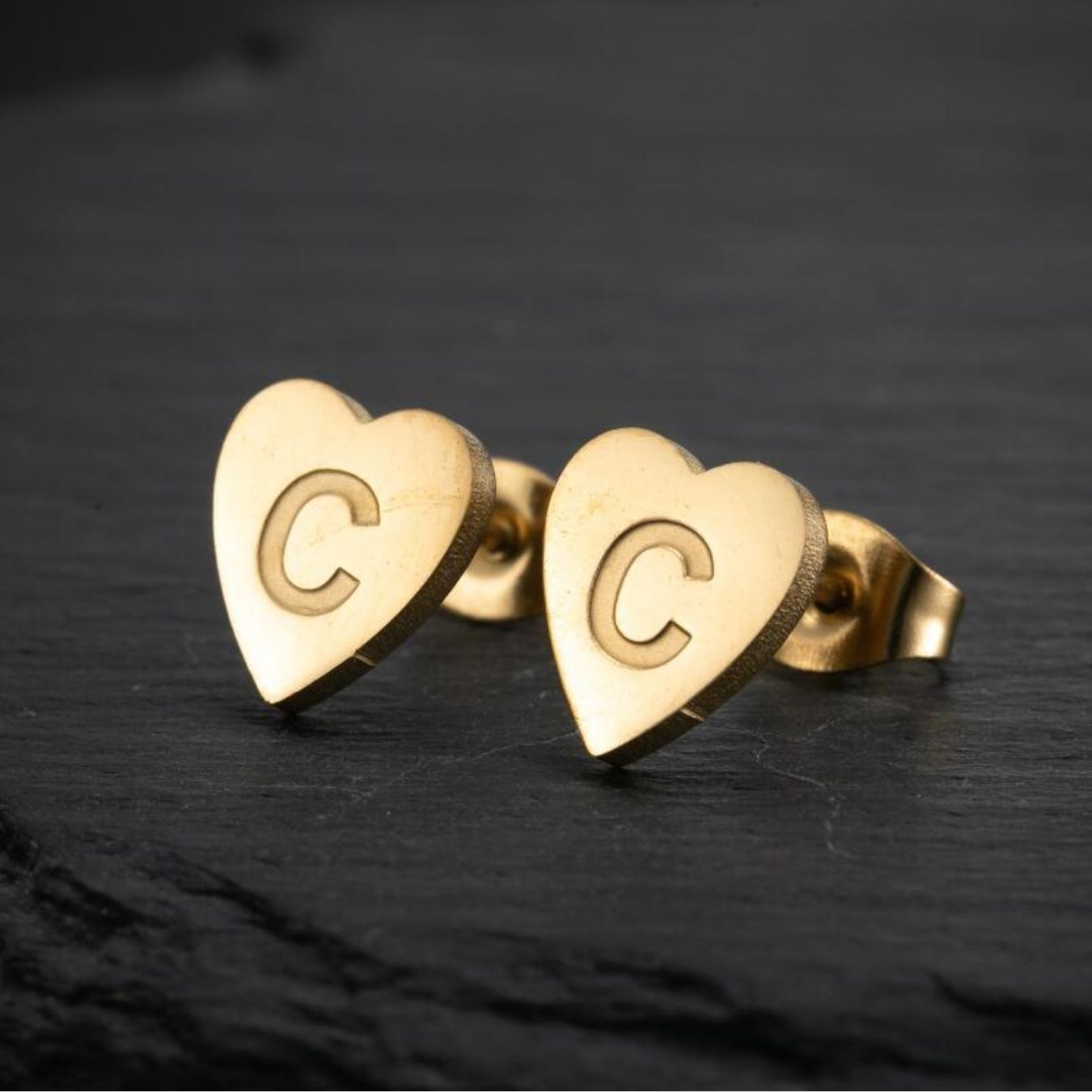 Pendientes Iniciales "Corazón Chic"