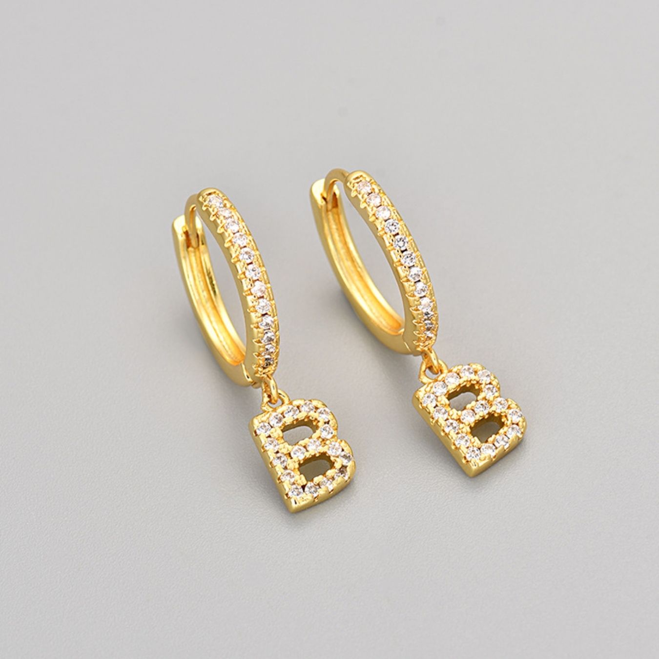 Pendientes Iniciales "Cristal"