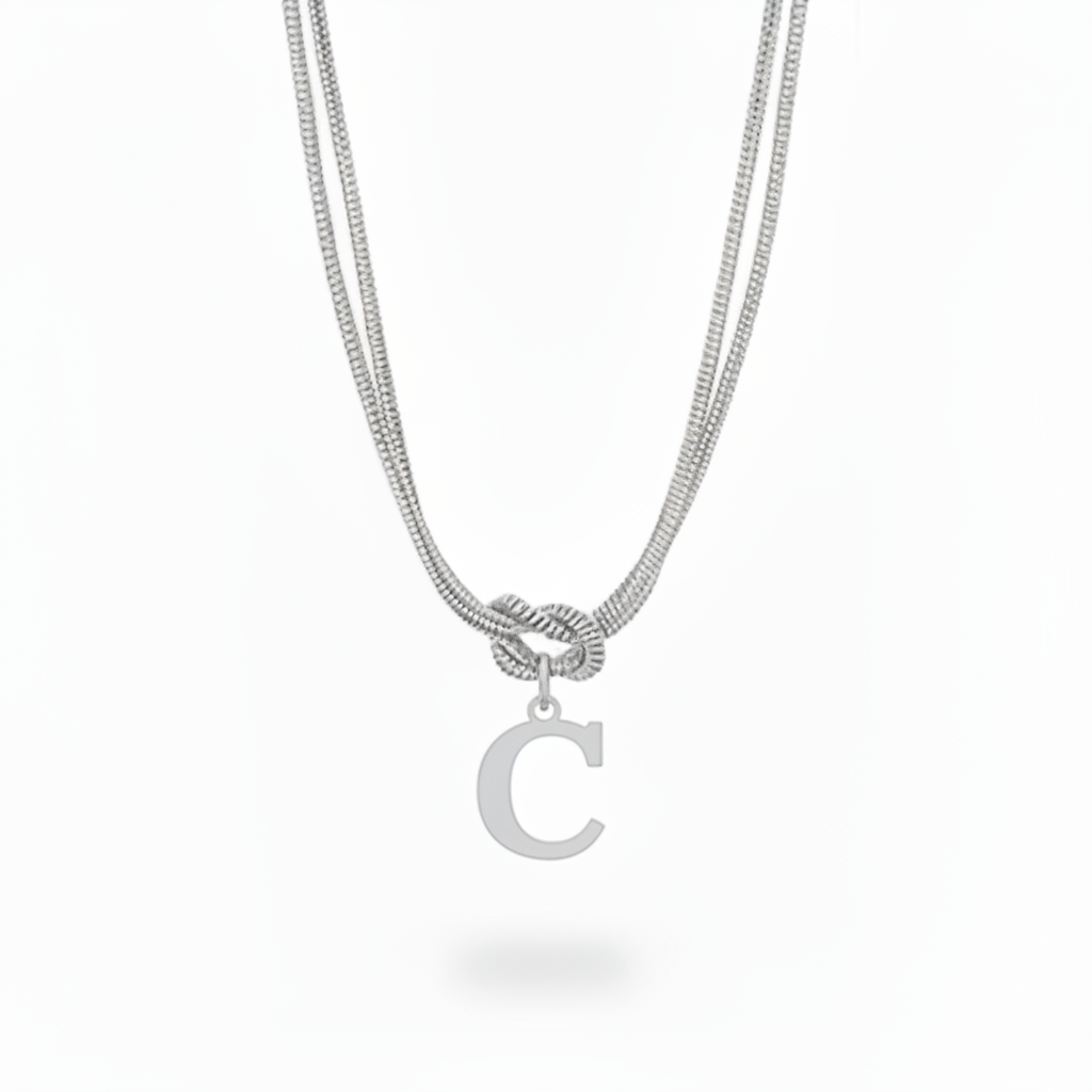 Collar Inicial "Nudo Alfabeto"