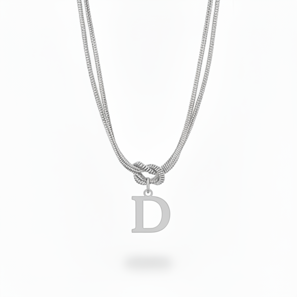 Collar Inicial "Nudo Alfabeto"