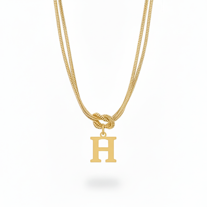 Collar Inicial "Nudo Alfabeto"