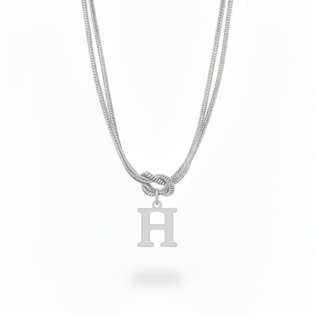 Collar Inicial "Nudo Alfabeto"