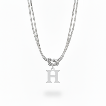 Collar Inicial "Nudo Alfabeto"