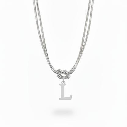 Collar Inicial "Nudo Alfabeto"