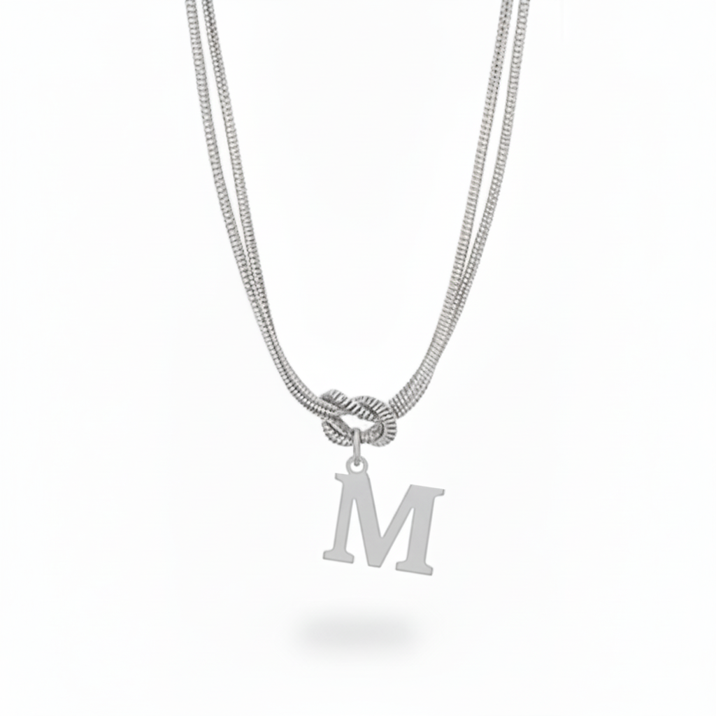 Collar Inicial "Nudo Alfabeto"