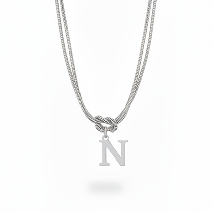 Collar Inicial "Nudo Alfabeto"