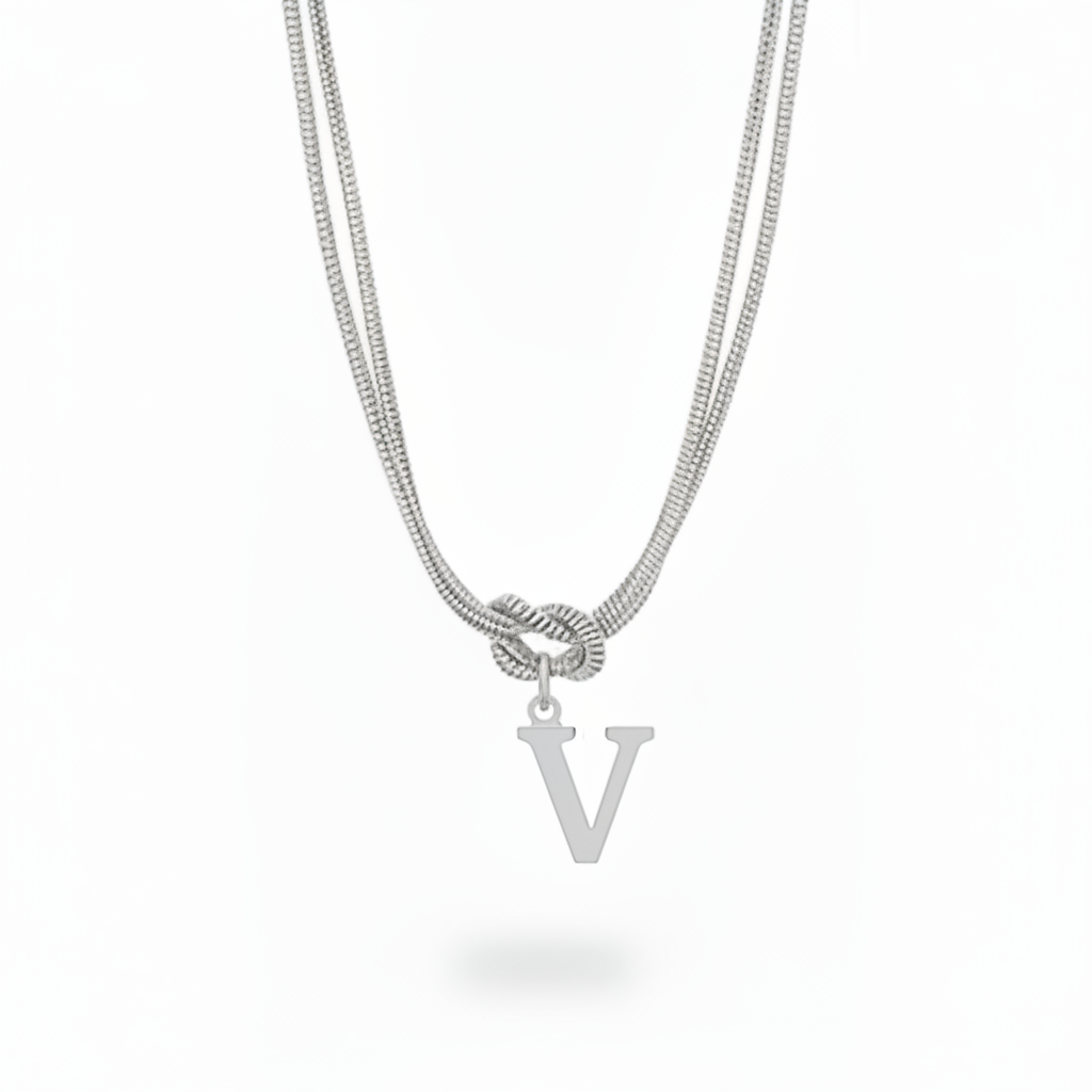 Collar Inicial "Nudo Alfabeto"